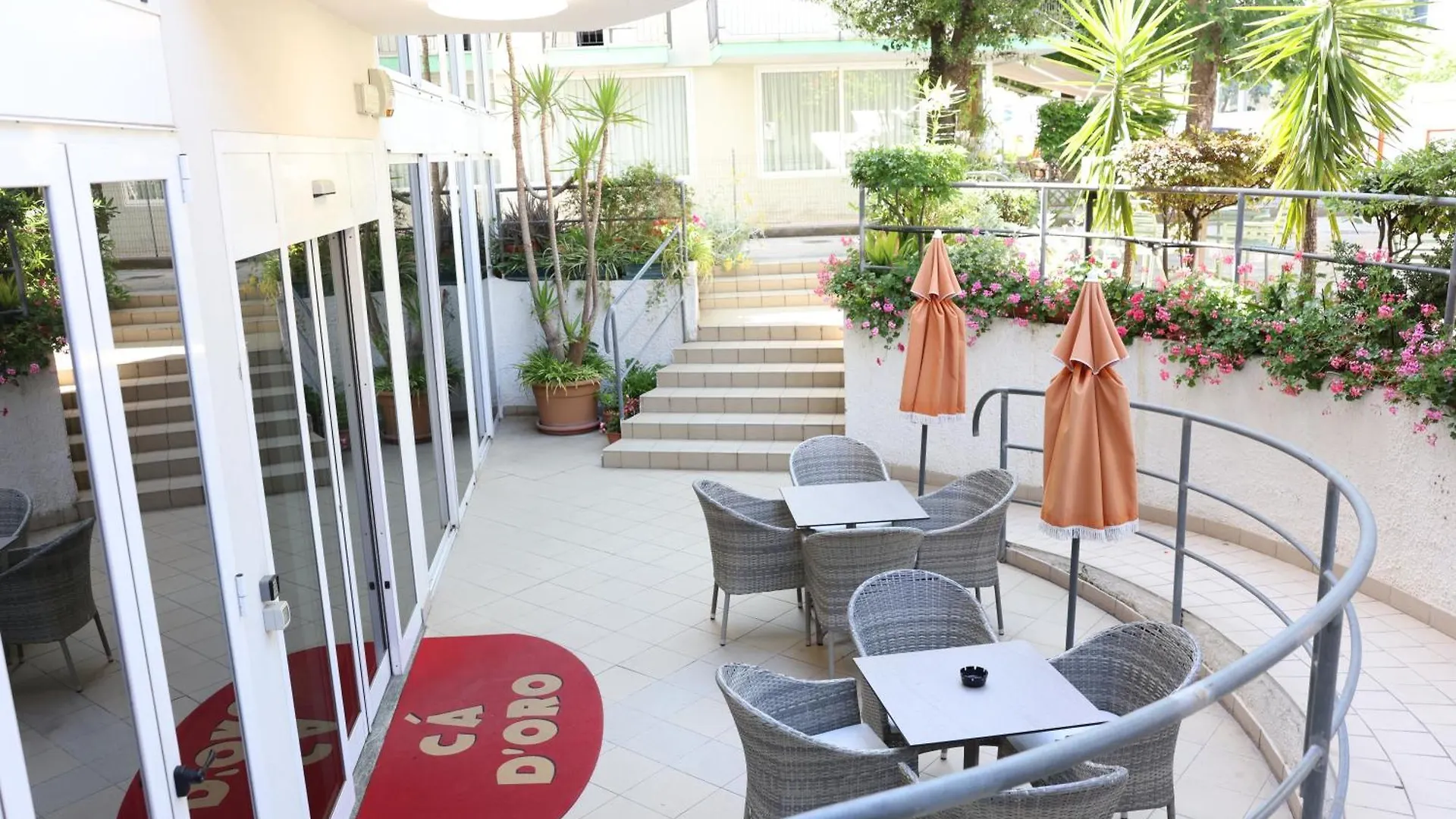 Hotel Ca D'Oro Ρίμινι 2*,