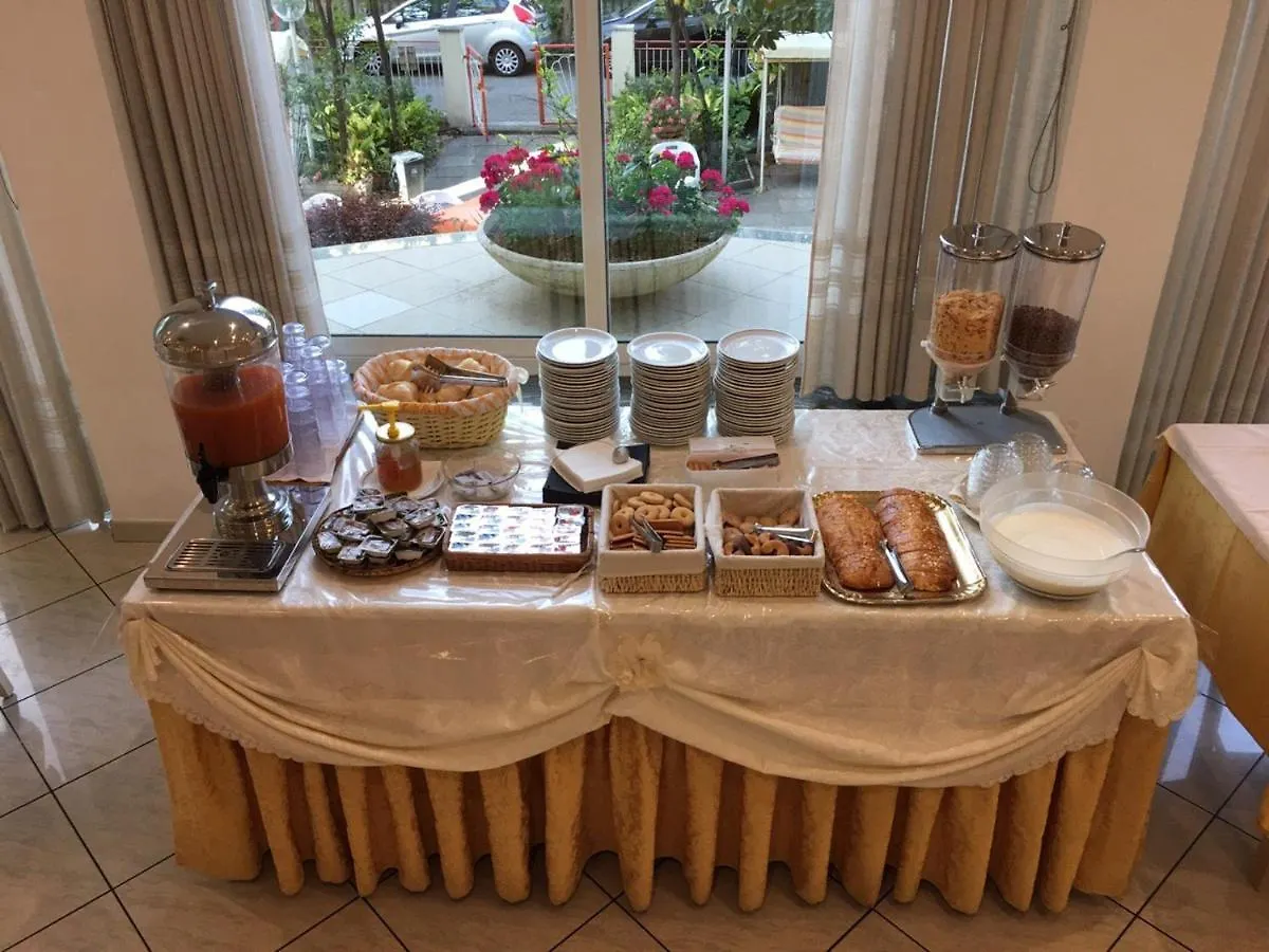 Hotel Ca D'Oro Ρίμινι 2*,